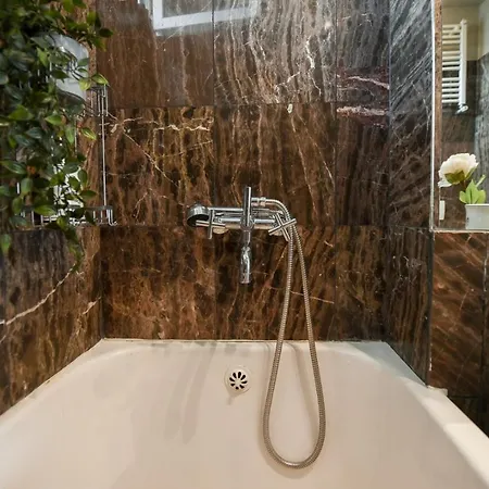Spectacular Views & Modern Comfort: Your Dream Duplex In Central Apartment Bucharest